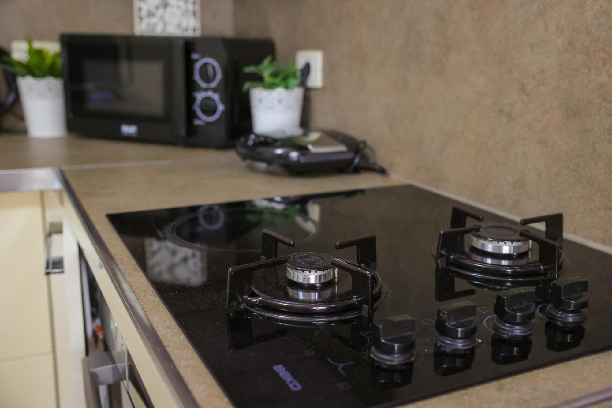 Alara Apartment Тирана Екстер'єр фото