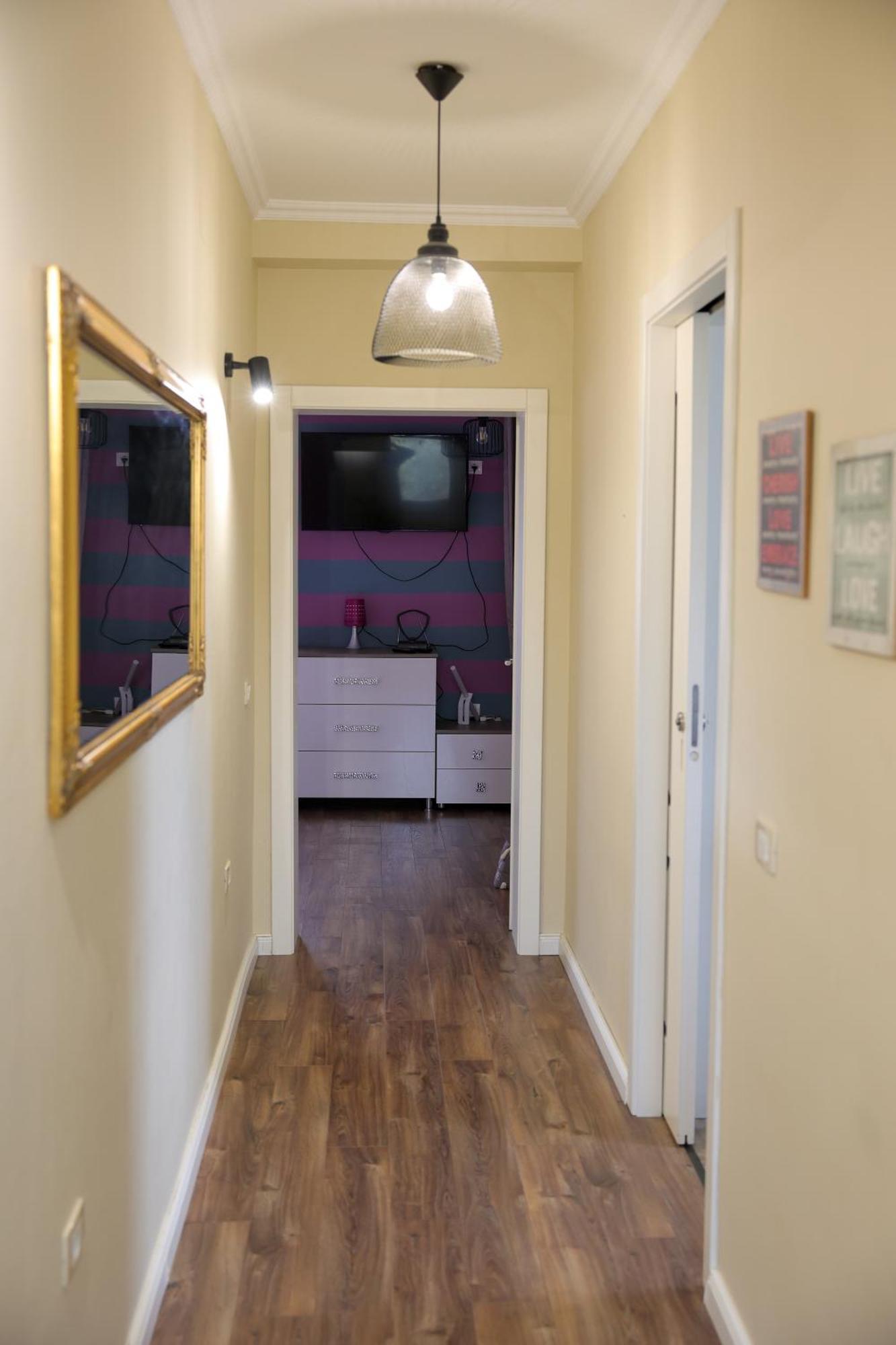 Alara Apartment Тирана Екстер'єр фото